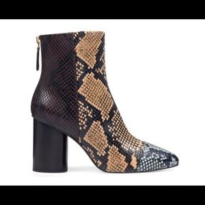 Size 12 M Nine West boots new still in the box